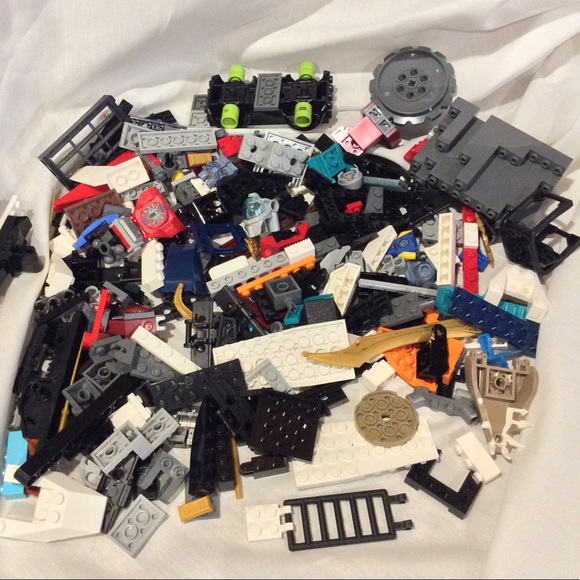 LEGO Ninjago & Avengers - Picture 4 of 16